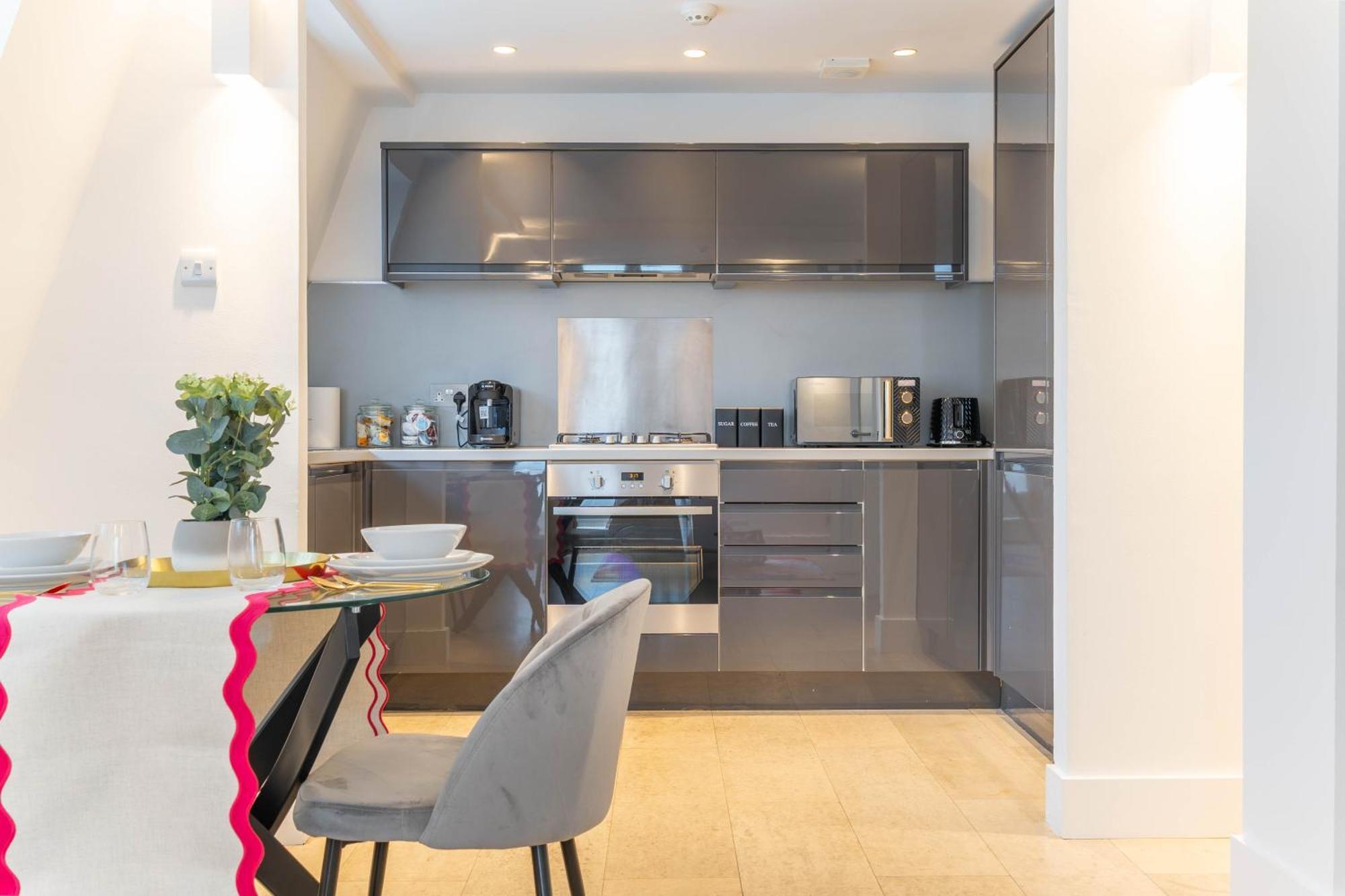 Berryland 11 By Artsy * Londres