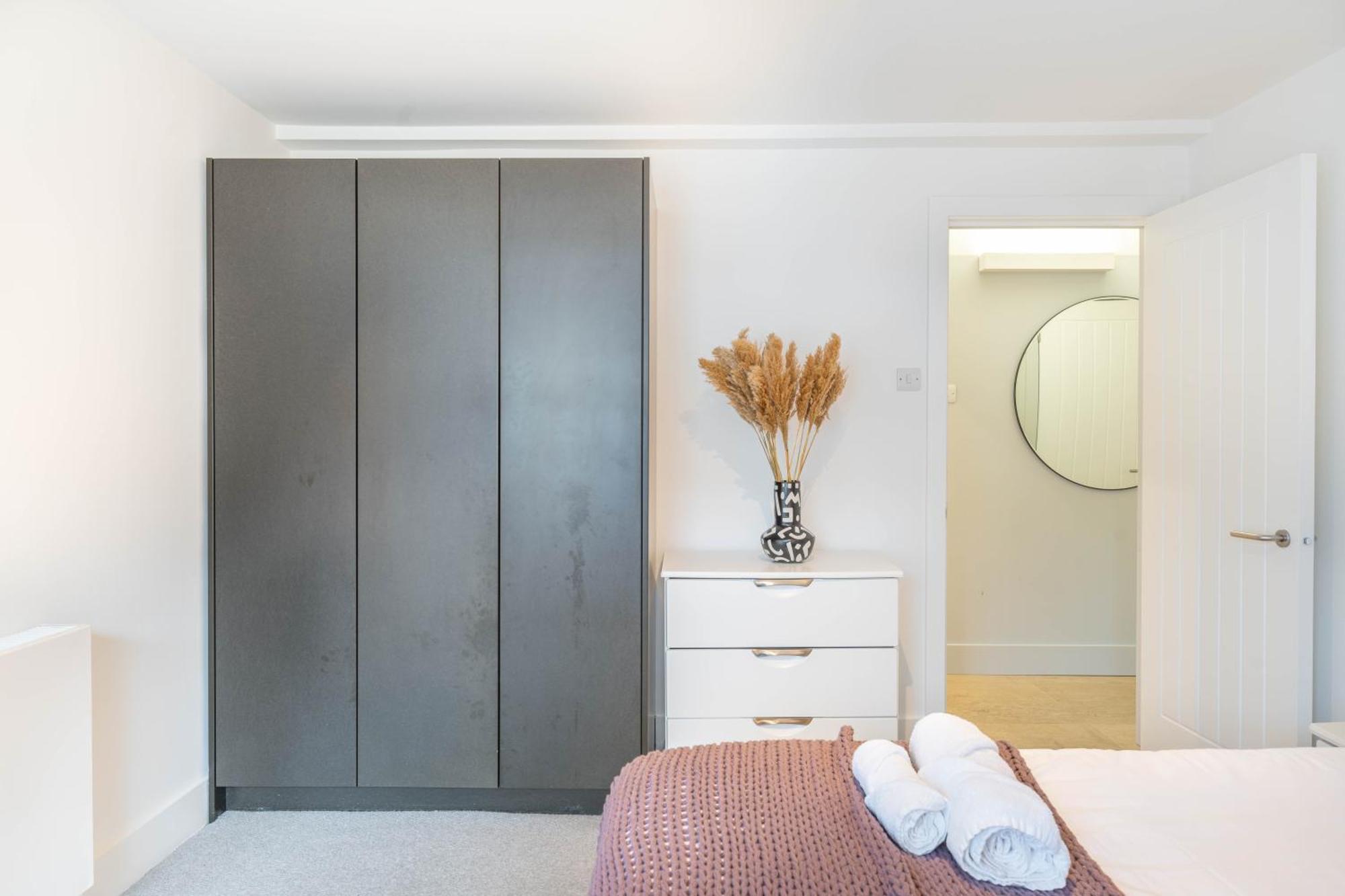 Berryland 11 By Artsy * Londres