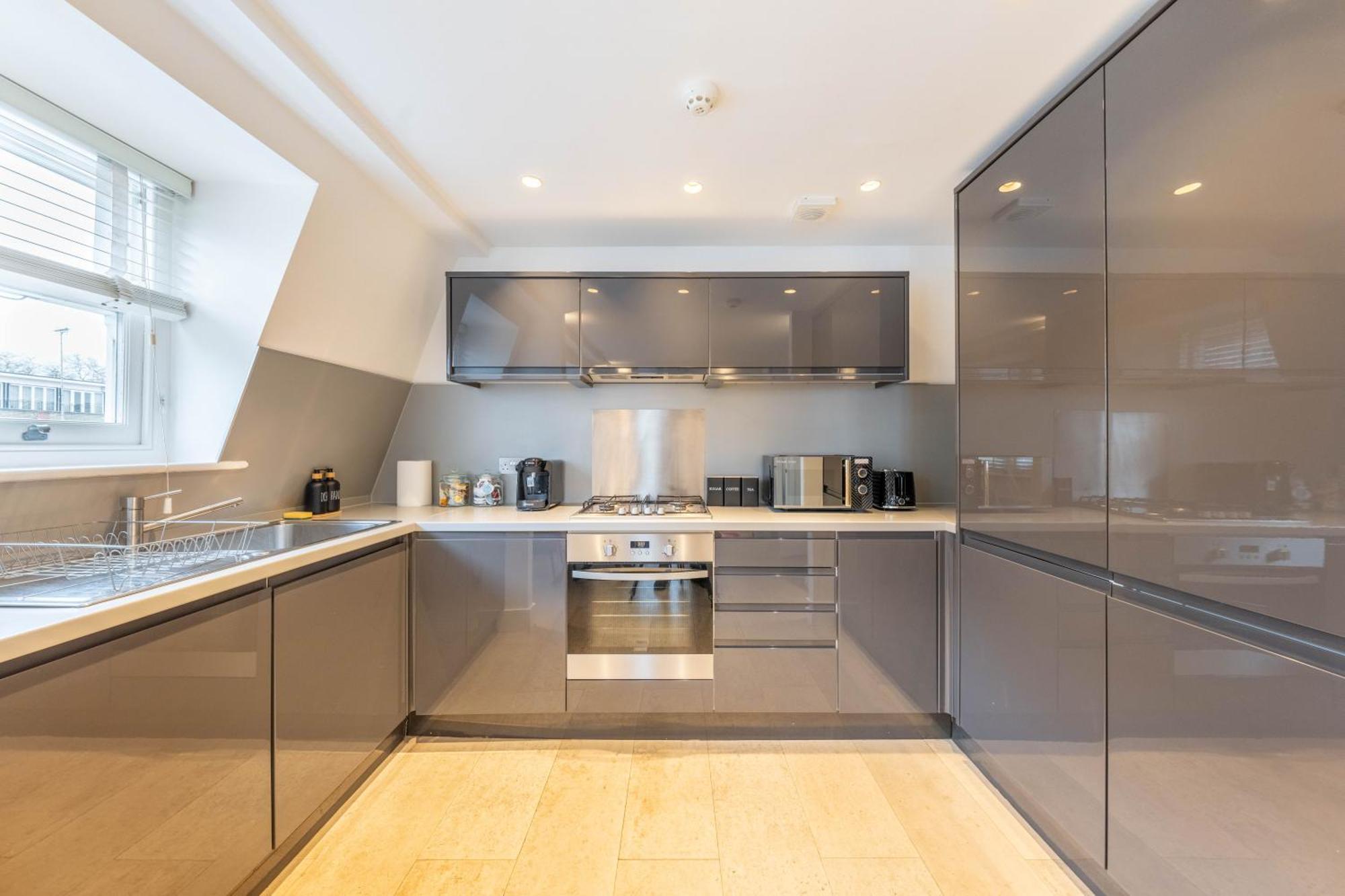 Berryland 11 By Artsy Apartamento